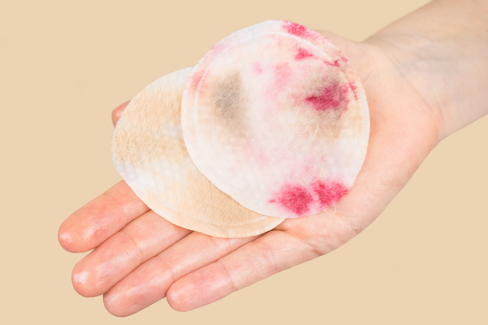 The Klog Solved Skincare Coconut Cleansing Pads